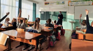 В Боготоле сотрудники ГИБДД проводят «экспресс»-беседы по изучению ПДД для школьников