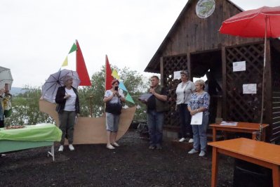 10 июня состоялось  открытие  социального проекта «Причал рыбака» в д. Красная речка. 